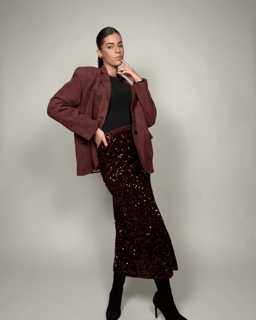 "Suknja Red Sparkle – crvena šljokičasta suknja"