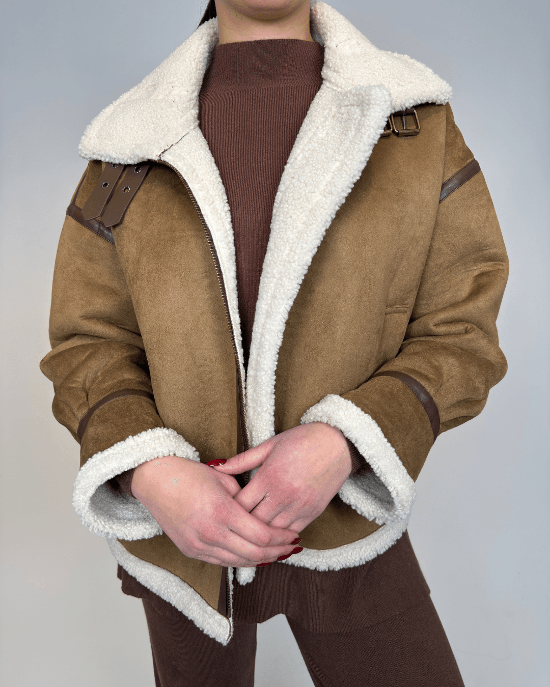 "City Winter Fur Jacket – ženska zimska jakna s krznom u modernom dizajnu"