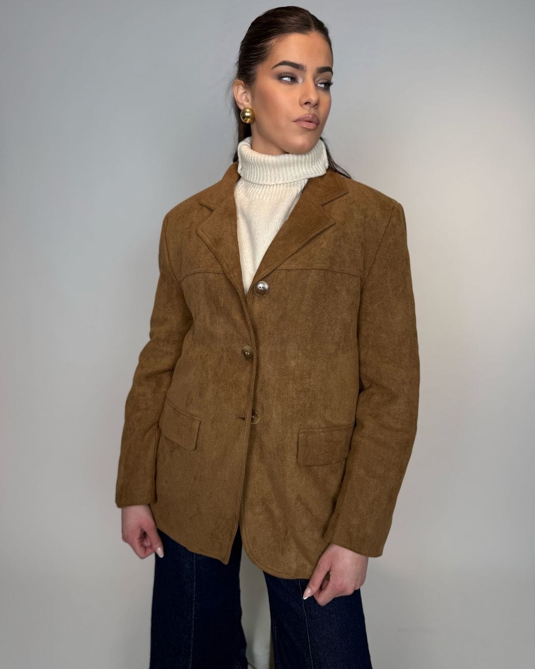 Ženska smeđa jakna Cozy Brown Classic – elegantna jakna od mekanog materijala